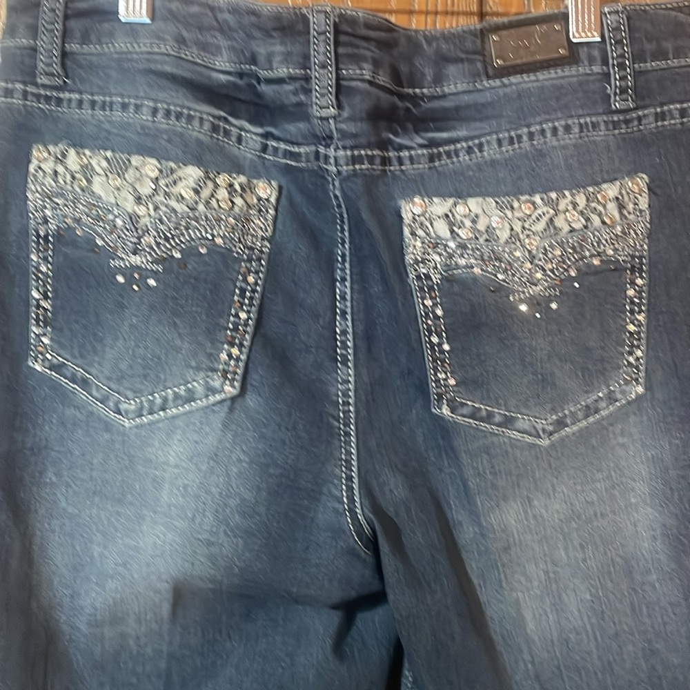 Earl jeans - Straight leg bedazzled